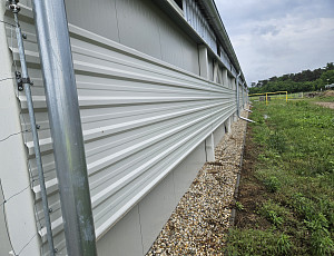 Výměna střešní krytiny na farmě